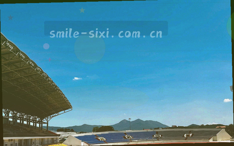 奖杯与证书风格的插画，四喜娱乐荣获的资质与认证